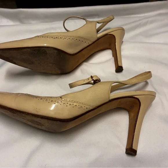 Bally Beige Patent Leather Heels - Picture 5 of 6